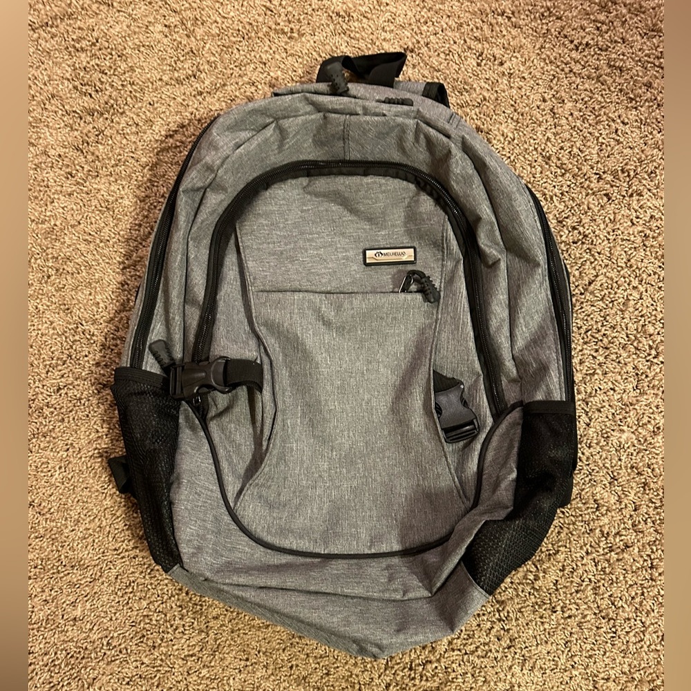 Gray, Smart, Backpack With Exterior Power Plug - image 1